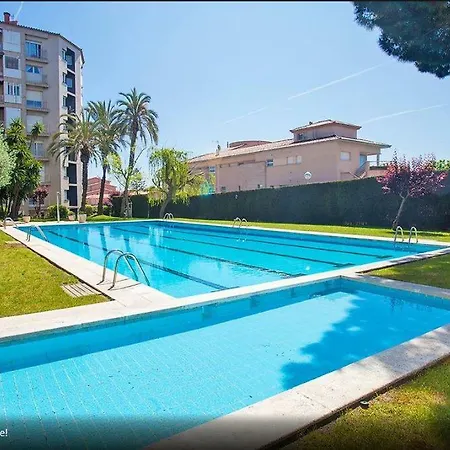 The Hollidays Καλέλα